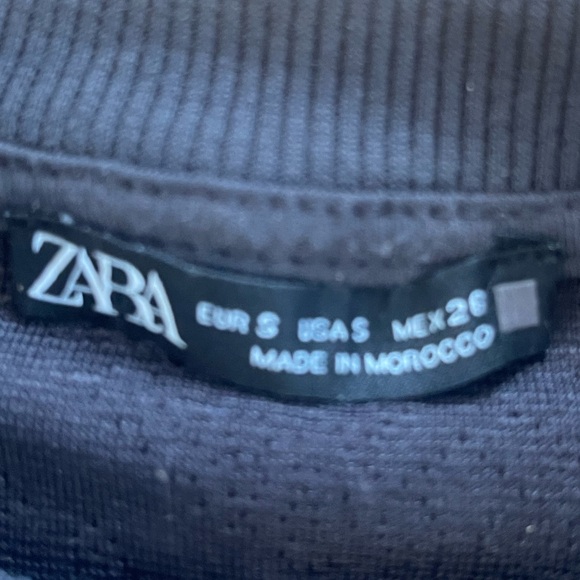 Zara quilted sweatshirt. Size small - Picture 7 of 7